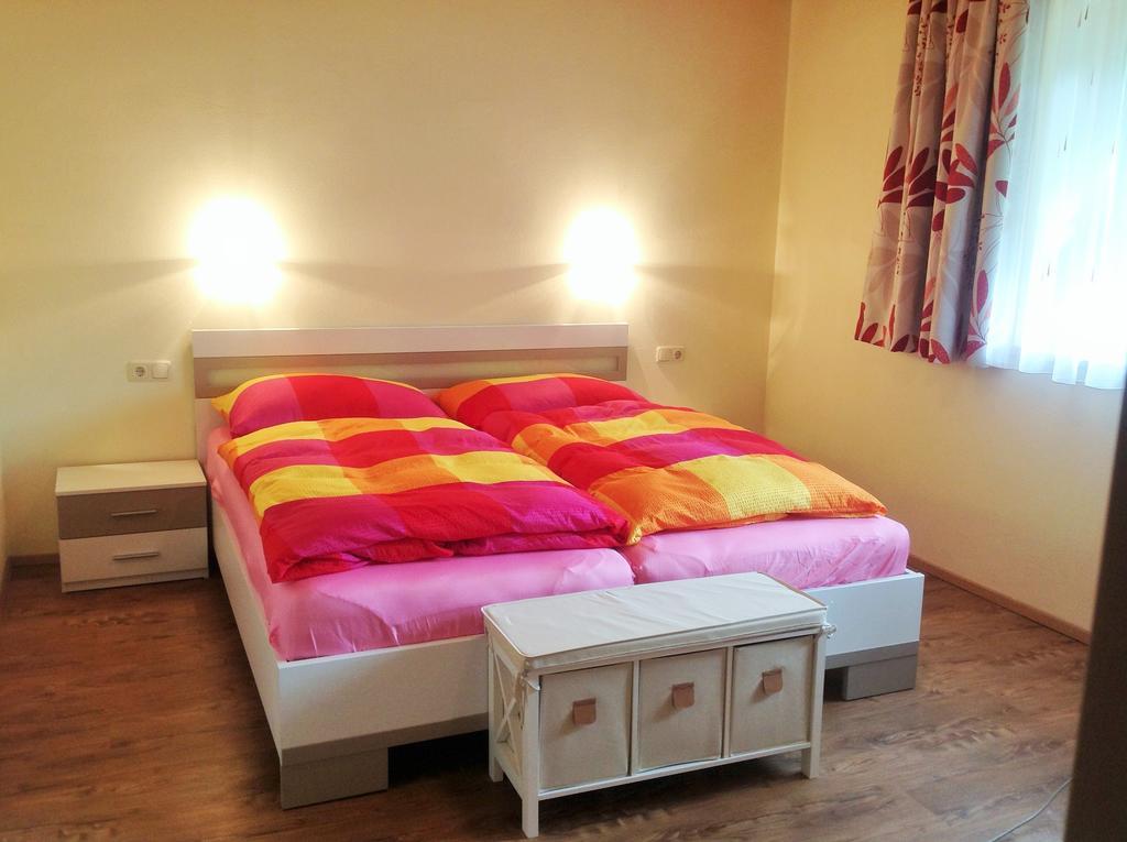 Apartamento S'Hoamatl Neukirchen am Großvenediger Habitación foto